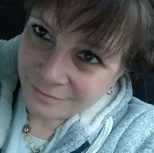 Meet your Posher, Debra